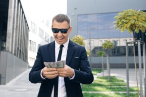 סוכן בטים אמין וזמין 24/7! 2 איך מוצאים סוכני בטים להימורים